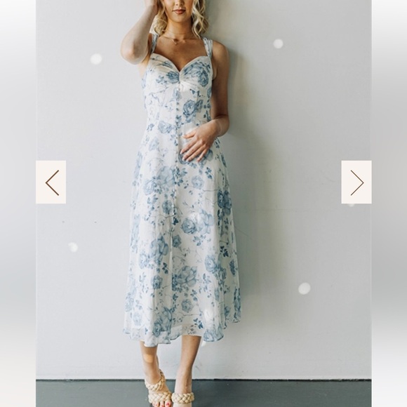 AW Bridal NEW White and Blue Floral Mini/Midi Dress - Picture 1 of 10